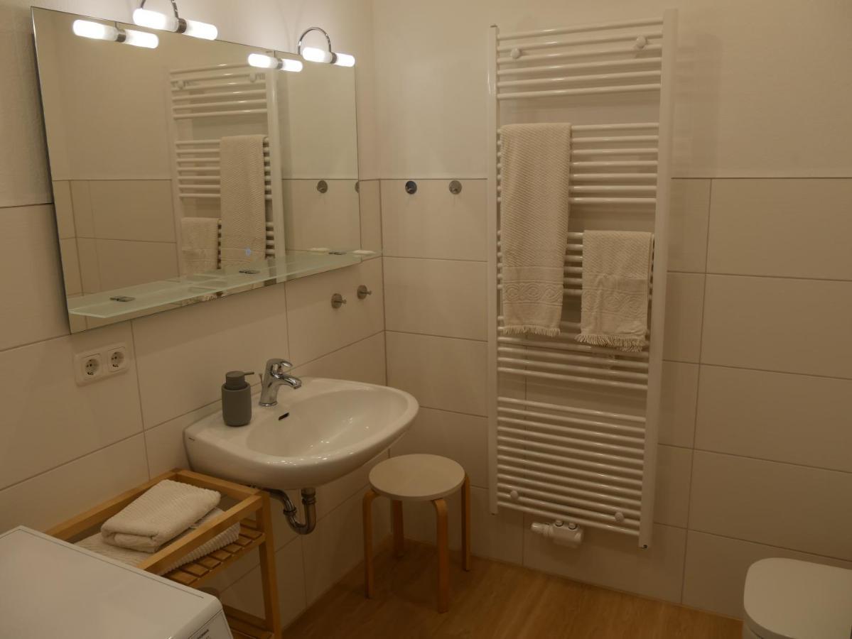 Lindenhof Wohnung 2, Erdgeschoss Vipperow Buitenkant foto